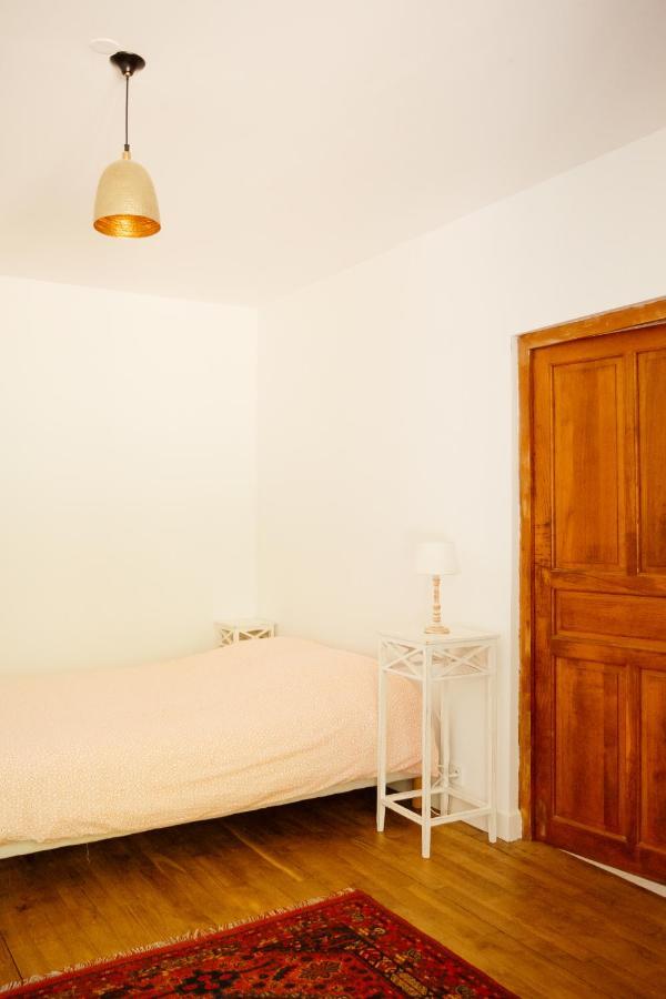 La Borgnardais Gite En Broceliande, Proche Guer - 1 A 11 Couchages Loutehel Экстерьер фото