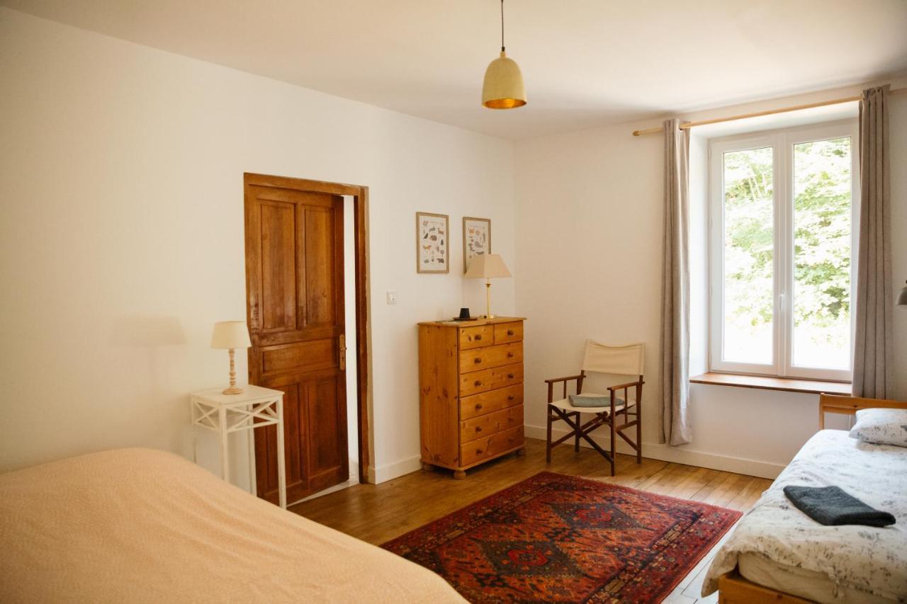 La Borgnardais Gite En Broceliande, Proche Guer - 1 A 11 Couchages Loutehel Экстерьер фото